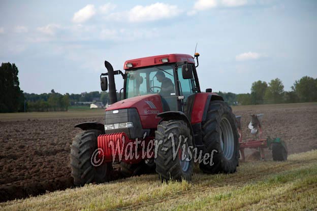 0947D255