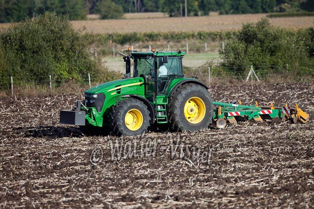 0963D670
