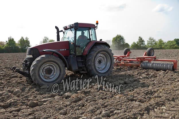 0981D939