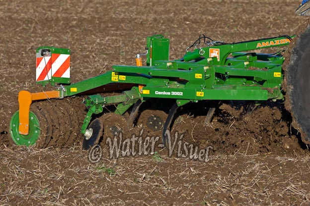 1018D269