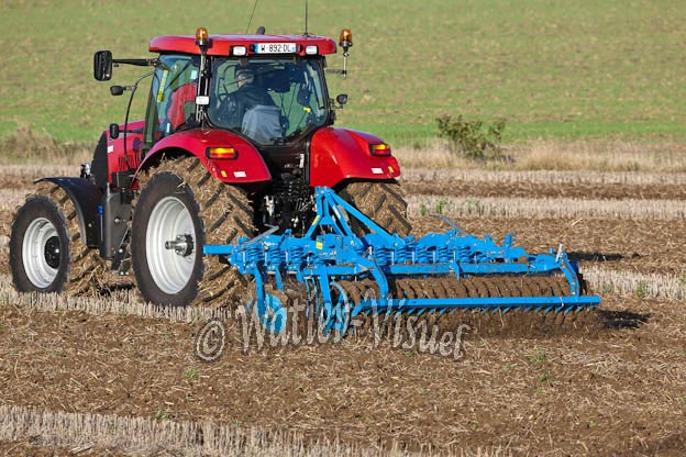 1018D313