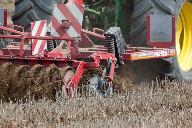 1020D225