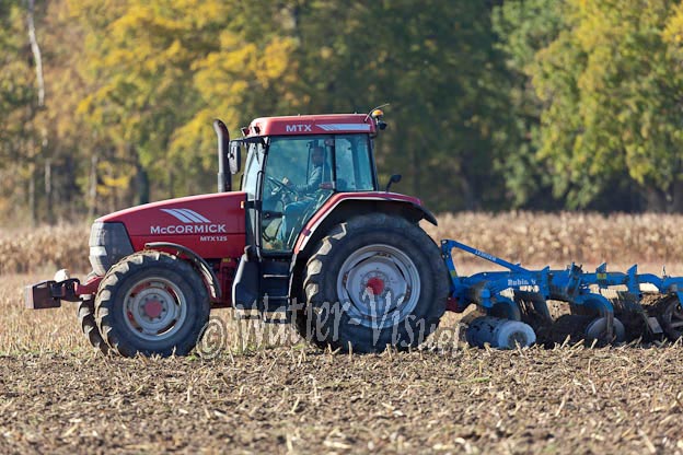 1020D937