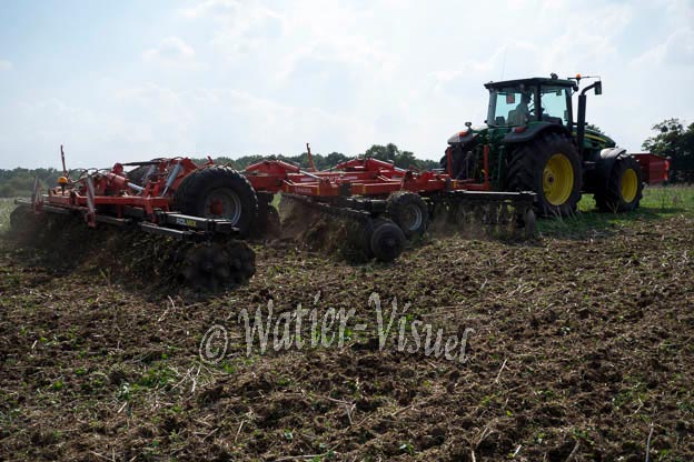 1063D310