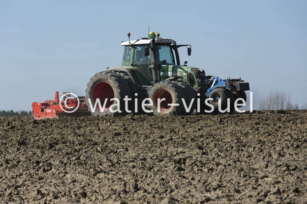 1083D796