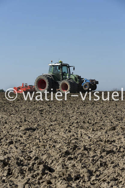 1083D797