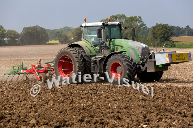 1099D290