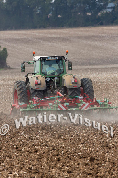 1099D308