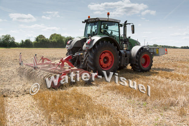 1099D930