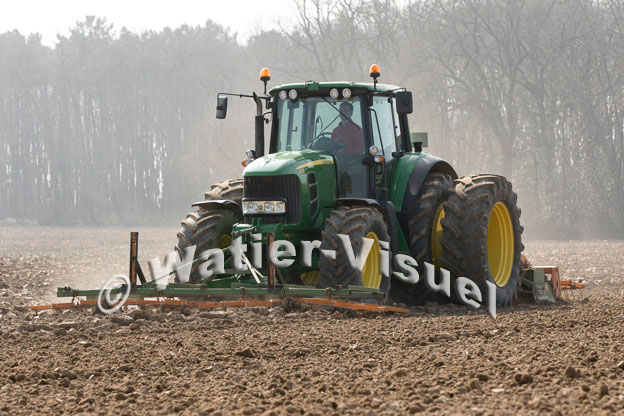 1110D813