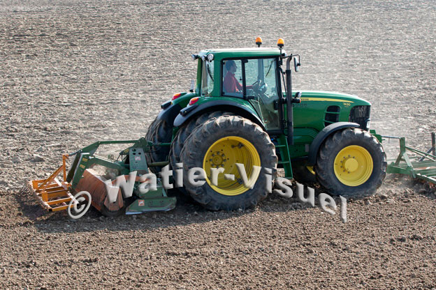 1110D830
