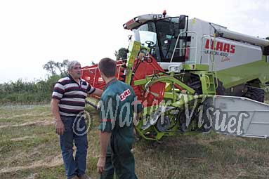 0485D230