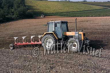 0498D045