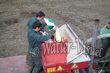 0502D283