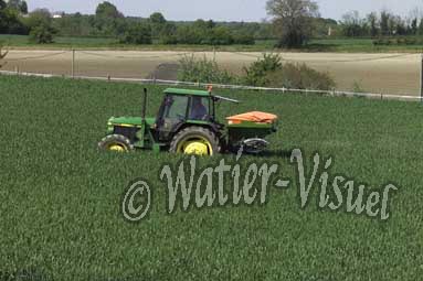 0537D079