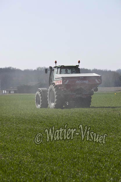 0894D450