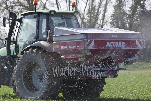 0894D470