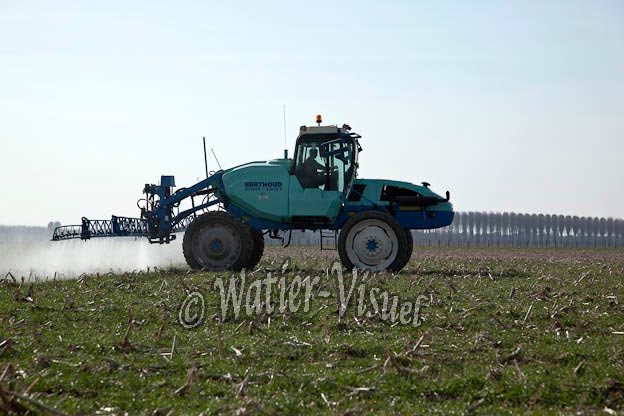 0941D767