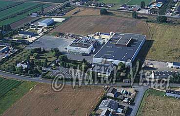 1718412