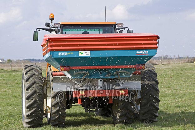 0649D025