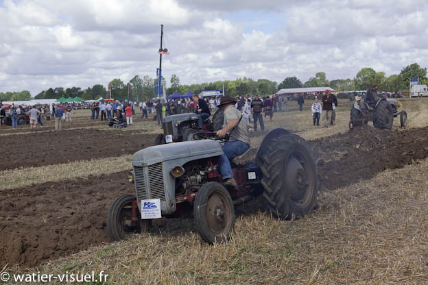 0962D133